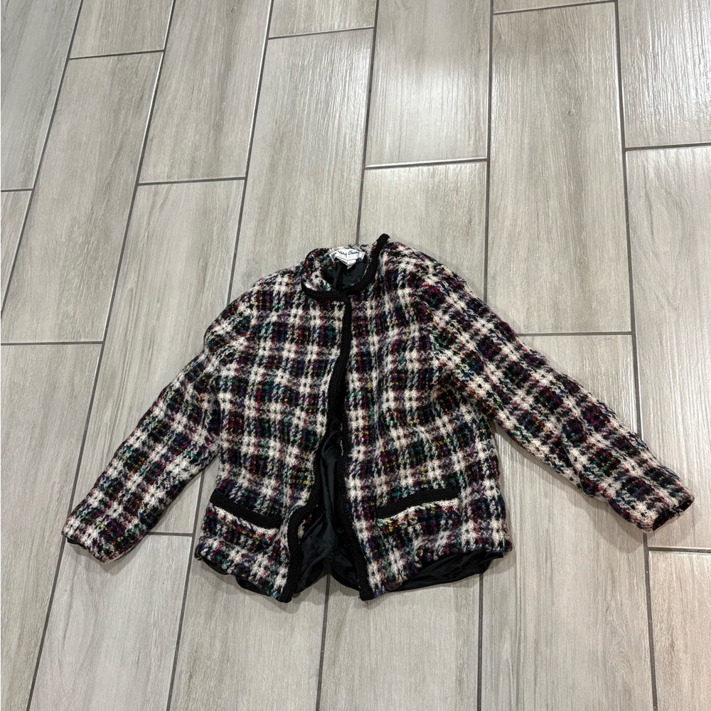 The Very Thing woman jacket size Small good condition